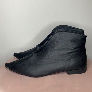 Zara leather pointy booties